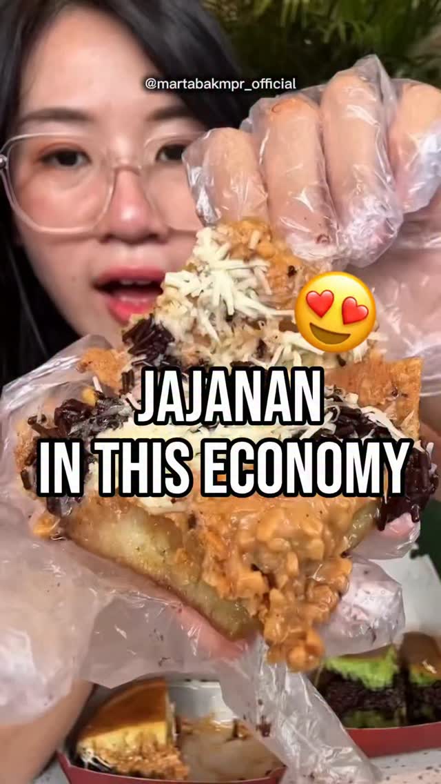 プカンバルで5千ルピアからの格安スナック！