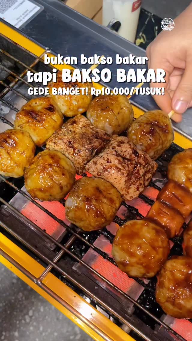 Nikmati Bakso Bakar Jumbo Khas Pekanbaru
