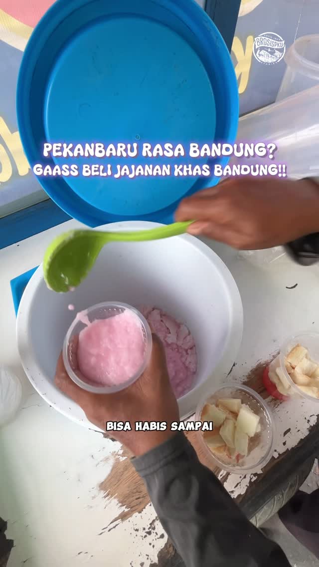 Pekanbaru’s Es Doger: Bandung’s Icy Dessert