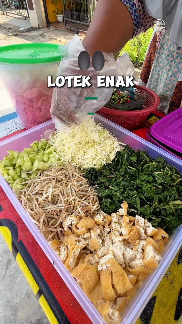 Lotek Otentik Bude Sulastri Pekanbaru