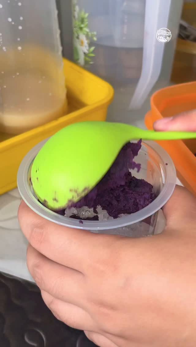 Pekanbaru Ais Ubi Ungu Istimewa