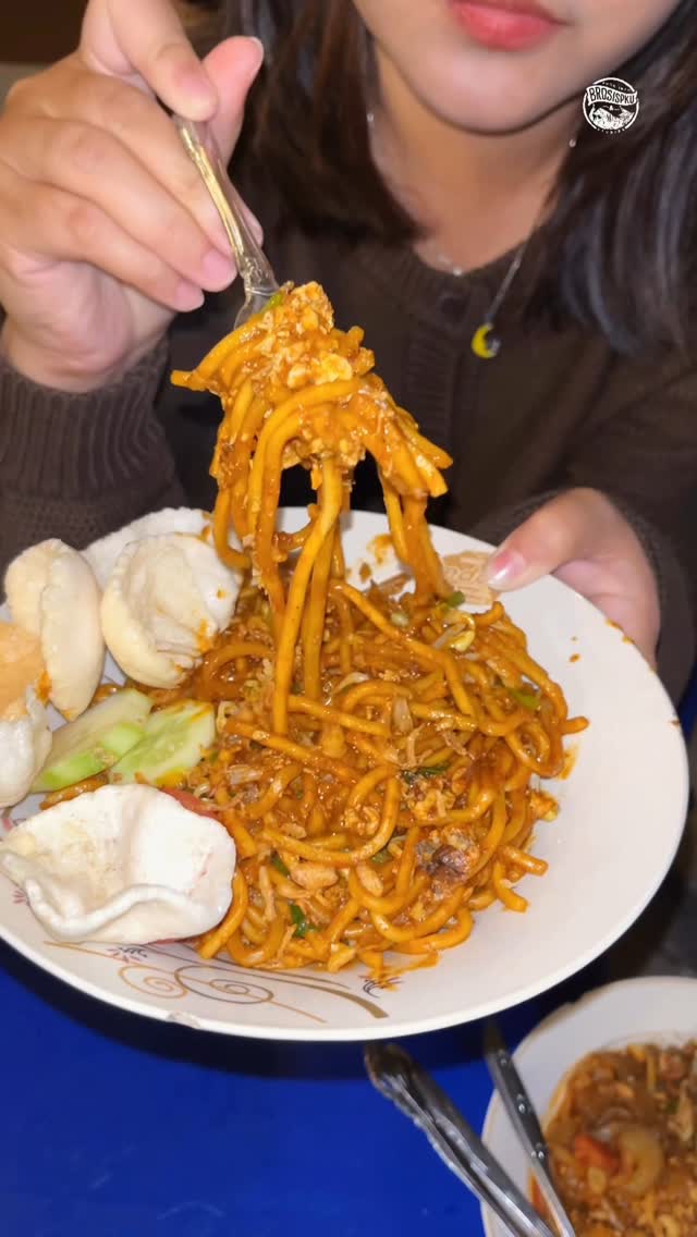 Malam Seru dengan Mie Tek Tek di Pekanbaru