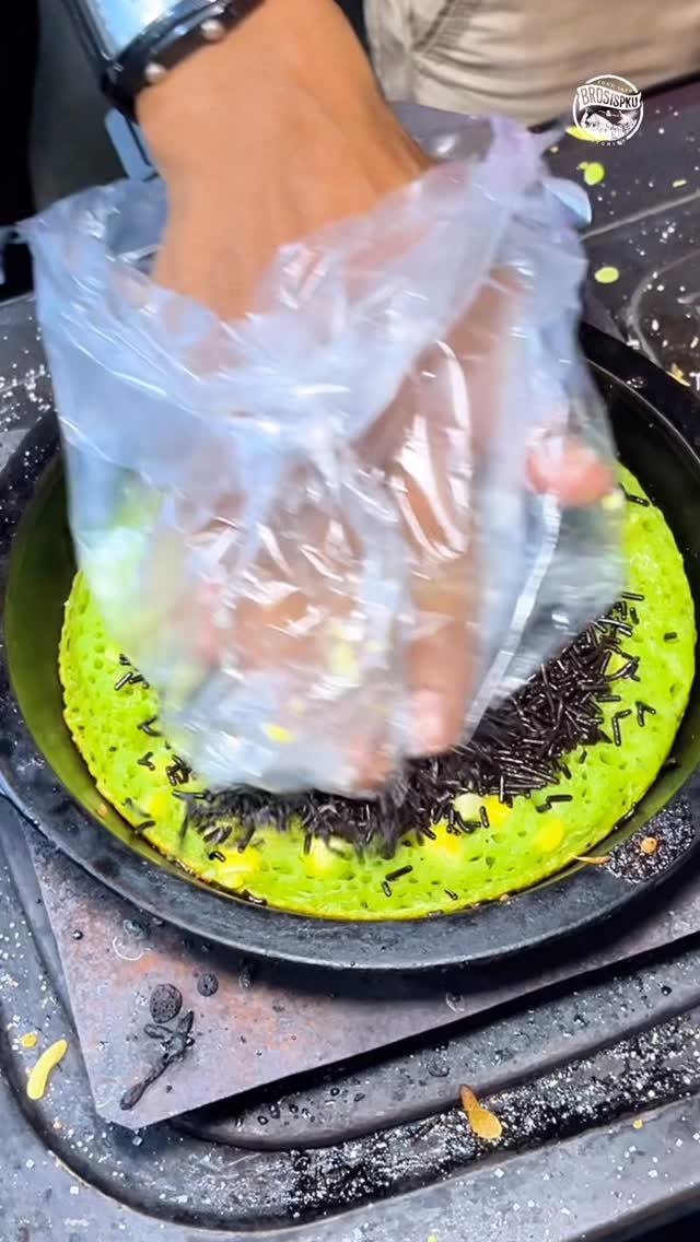 Martabak Kampung Seharga Rp5.000 di Pekanbaru