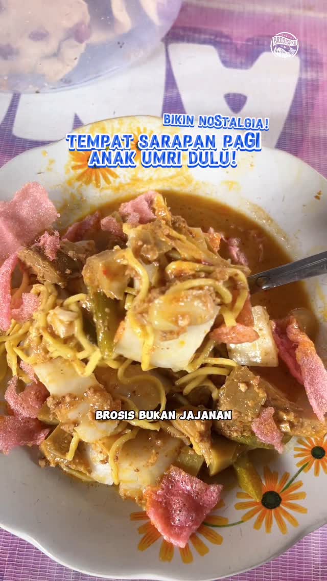 Menikmati Lontong Wahyu di Pekanbaru