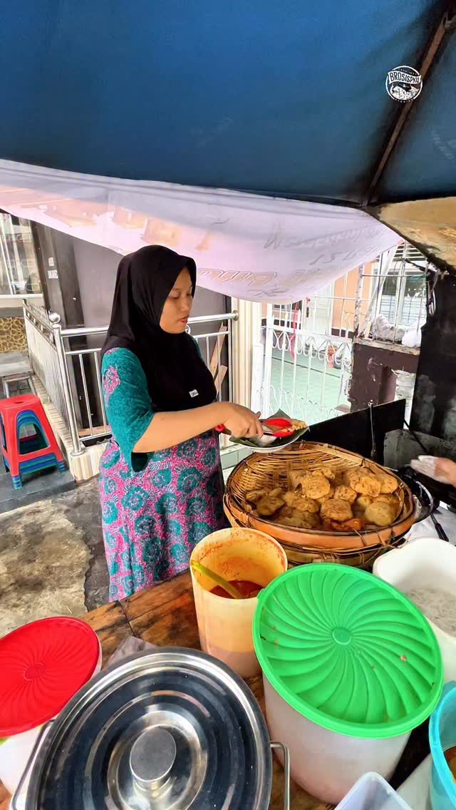 Jajanan Jadul Pekanbaru di Warung Bu Ani