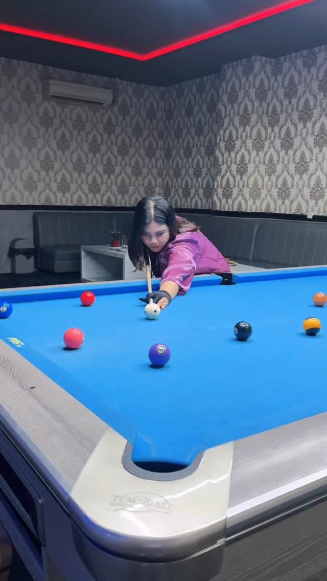 Billiard Seru di Pekanbaru: New TenBall Pool Resto