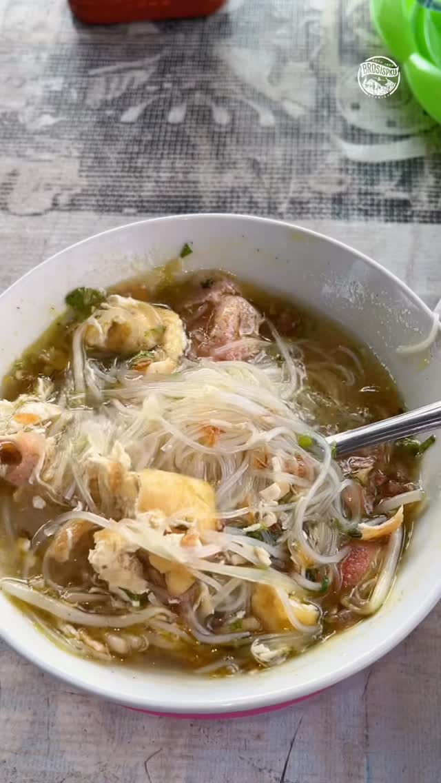 Sarapan Tradisional Pekanbaru di Warung Bude
