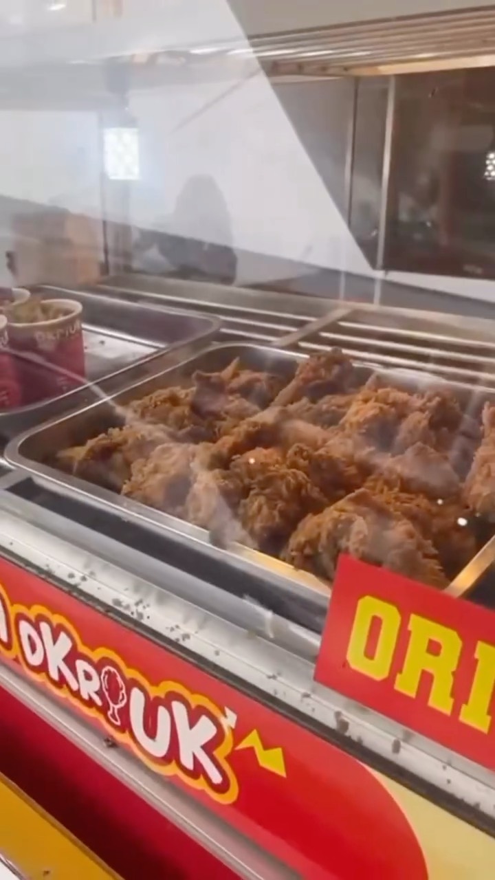 Savor Authentic Dkriuk Fried Chicken in Pekanbaru